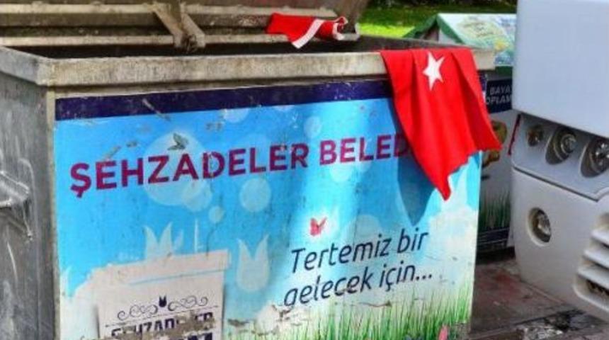 T&uuml;rk Bayraklarının &Ccedil;&ouml;pe Atılmasına Tepki