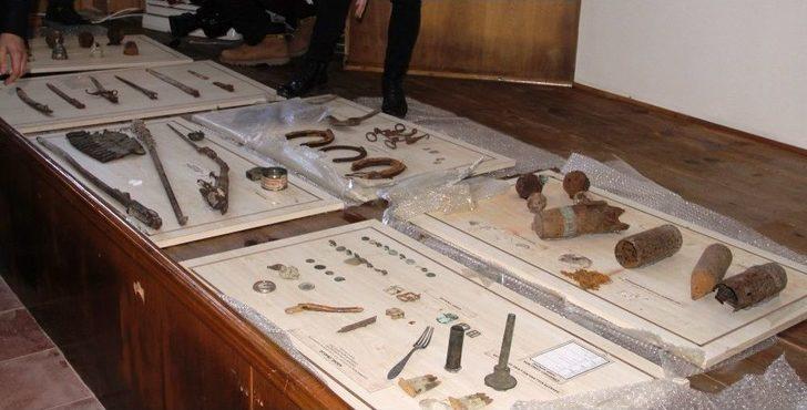 Yalova’da Ele Geçirilen Tarihi Eserler Çanakkale’ye Getirildi G1