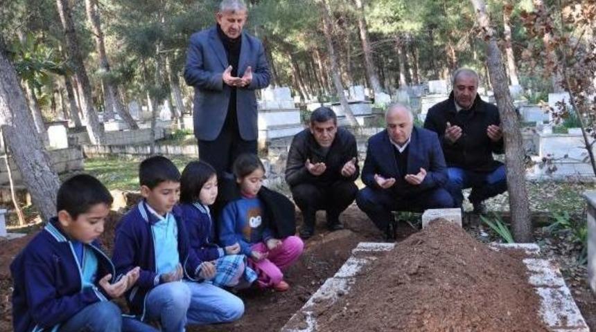 İndiği Servis Minibüsünün Altında Kalan Öğrenci Öldü