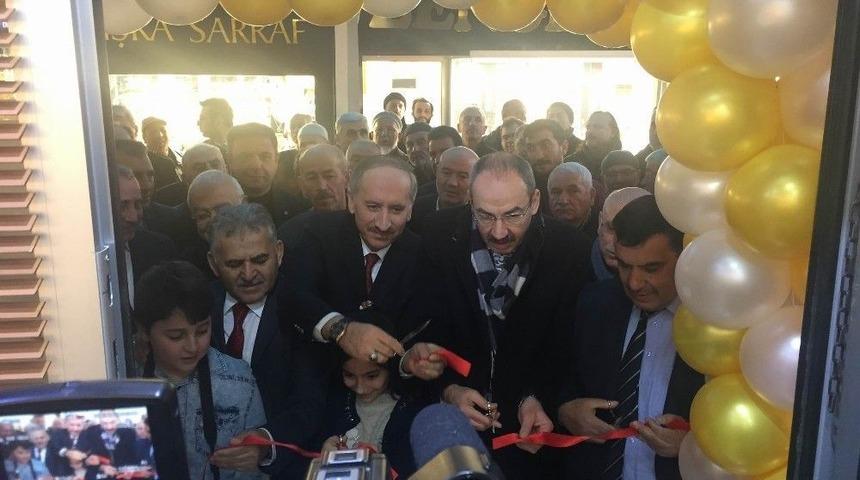 G&ouml;n&uuml;l Kuyumculuk İle Tacettin Kuyumculuk G&uuml;&ccedil;lerini Birleştirdi