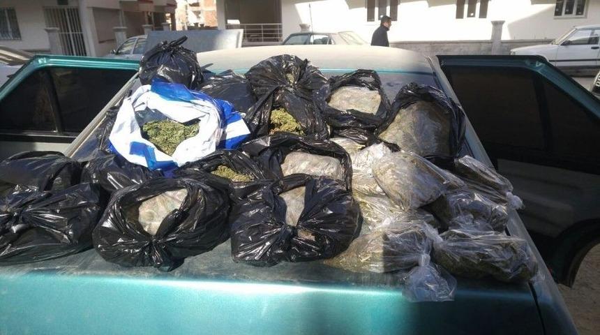 Emniyetten &ldquo;torbacılara&rdquo; Darbe