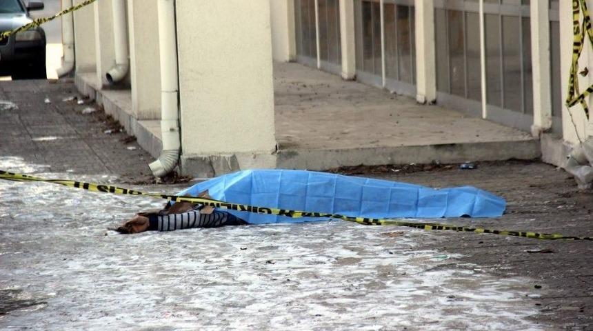 4. Kattan D&uuml;şen Şahıs Hayatını Kaybetti