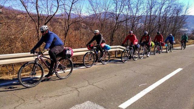 Bisiklet Topluluğunun Balkan Turu Devam Ediyor 1