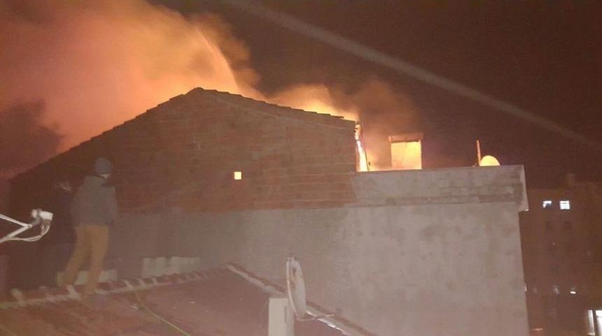 Bursa&rsquo;da Korkutan Yangın