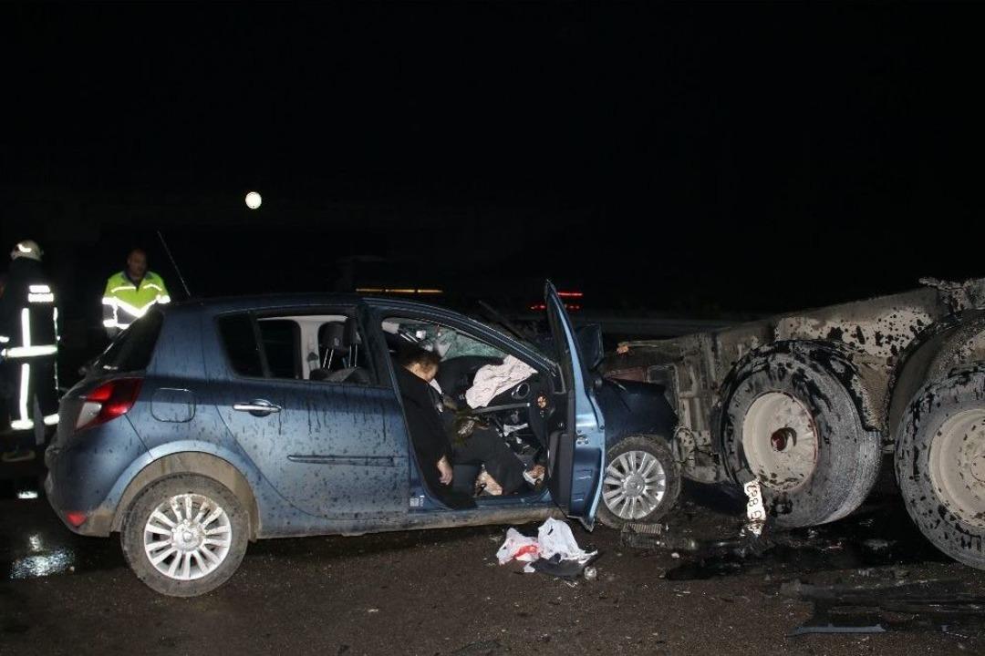 Tır Faciaya Sebep Oldu, 2 &Ouml;l&uuml;