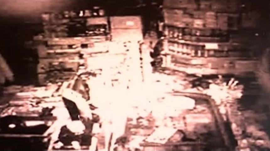 (&ouml;zel Haber) 1 Bu&ccedil;uk Dakikada 10 Bin Liralık Sigarayı &Ccedil;aldılar