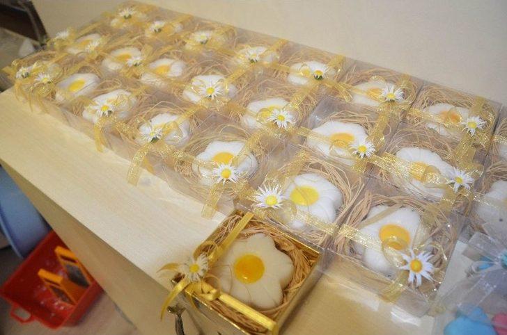 (özel Haber) Engelleri Sabundan Yaptıkları Nikah Şekerleriyle Aşıyorlar G5