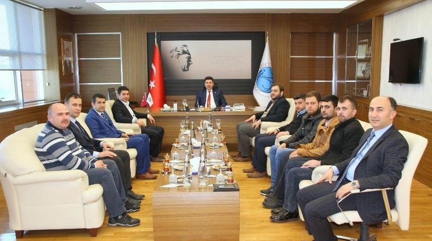 Rekt&ouml;r Karacoşkun&rsquo;a Ziyaretler Devam Ediyor