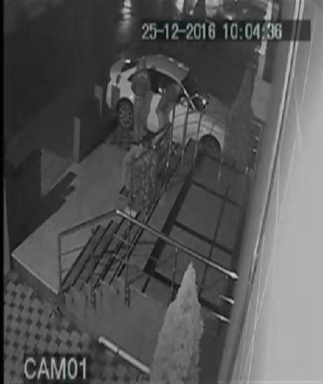 Torpido G&ouml;z&uuml;ndeki 2.yedek Kontak Anahtarına Dikkat 3