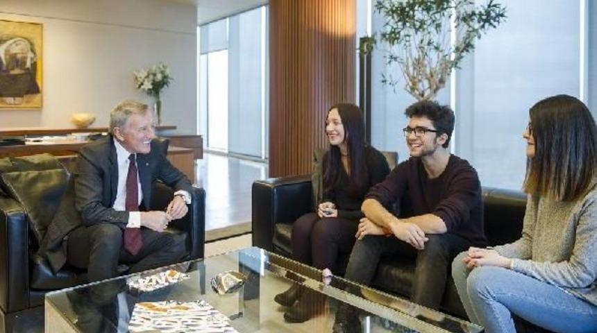 İksv K&uuml;lt&uuml;r Sanat Kart'a &Uuml;&ccedil; Haftada 64 Bin 711 &Uuml;niversiteli Başvurdu