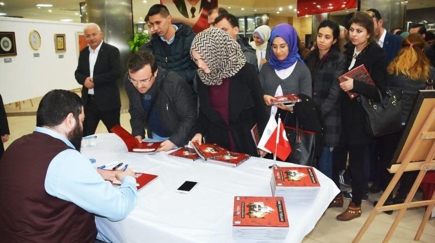 Taha &Uuml;n&rsquo;den Torbalı&rsquo;da İmza G&uuml;n&uuml;