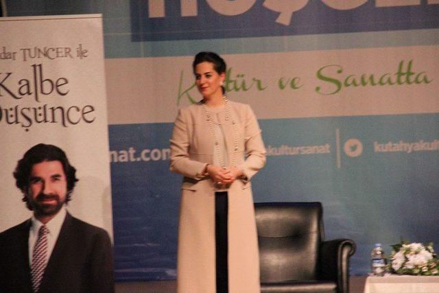 2. Abdülhamid Han’ın 5. Kuşak Torunu Nilhan Osmanoğlu; 3