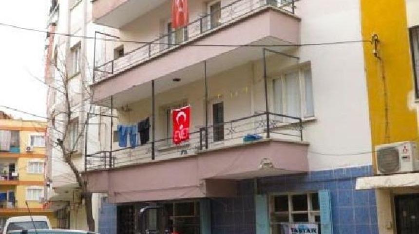 T&uuml;rk Bayrağına 'evet' Işleyerek Yapılan &Ccedil;ağrıya Tepki