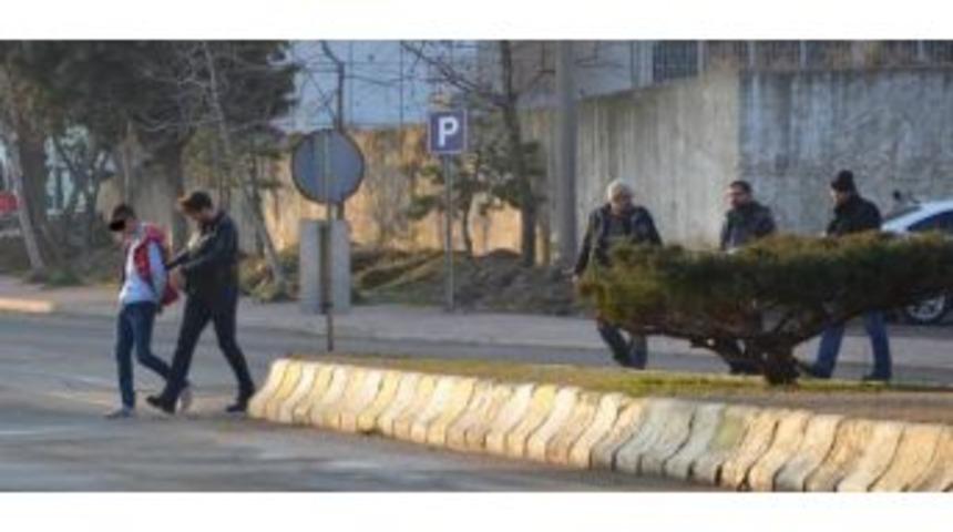 Malkara&rsquo;Da Uyuşturucuyla Yakalanan 3 Ş&uuml;pheli G&ouml;zaltında