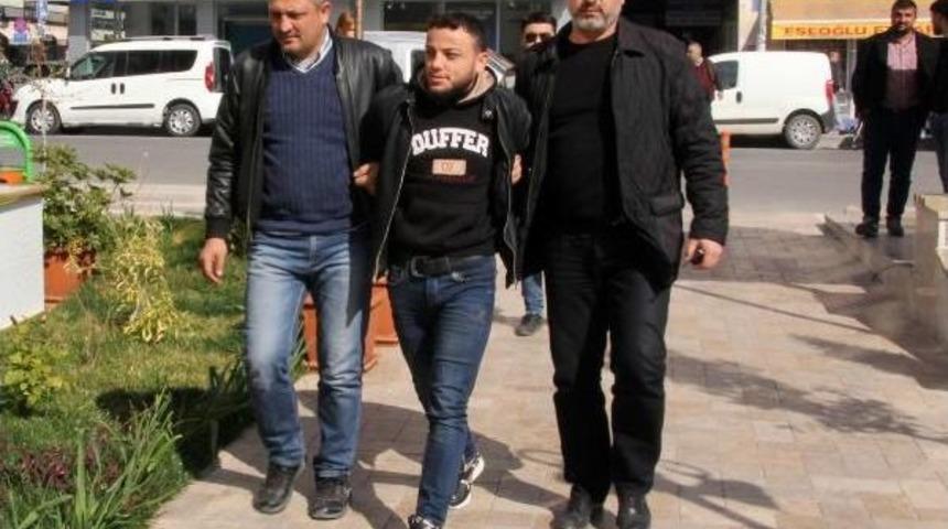 Tavuk Kavgasının Katil Zanlısı Suriyeli Tutuklandı