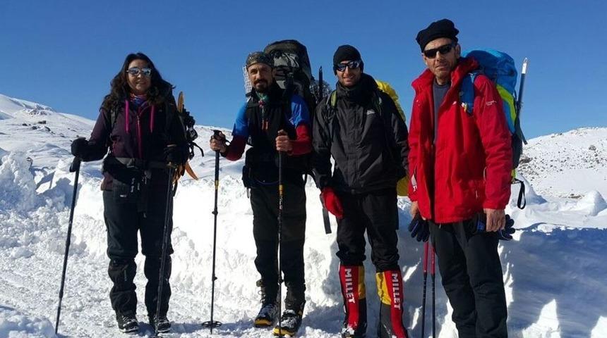 S&uuml;phan Dağına Kış Tırmanışı