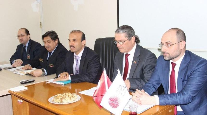 Ayg&uuml;n: "g&uuml;mr&uuml;k İdarelerinde Yetkisiz Kişilerin İş Takibi Yapmasına İzin Vermeyeceğiz"