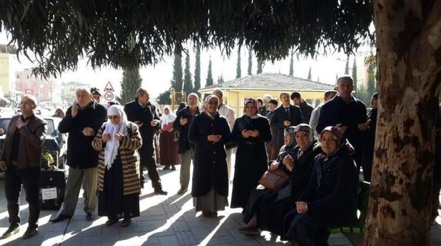 Hatay’dan 172 Umreci Dualarla Uğurlandı