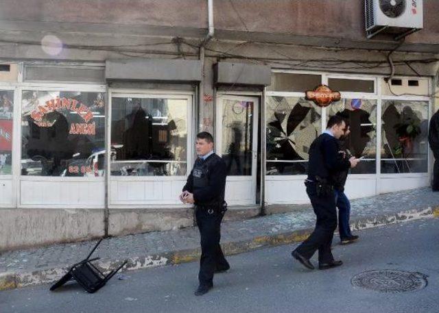 Kahvehaneye Silahlı Saldırı (1) 2