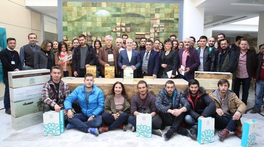 Nil&uuml;fer Belediyesi Kent Belleğine İki Kitap Daha Kazandırdı