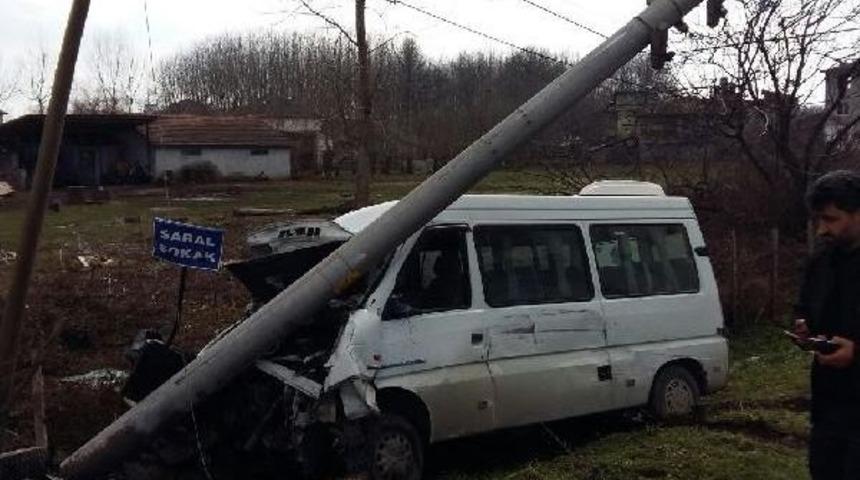Samsun'da Minib&uuml;s Bisiklete &Ccedil;arptı: 1 &Ouml;l&uuml;