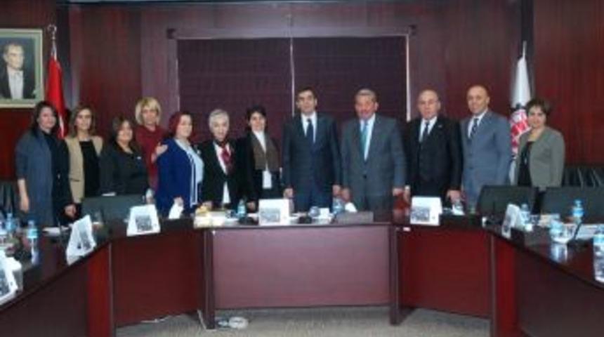 Gaziantep&rsquo;in Geleceğinde Kadınlarımıza &Ccedil;ok İş D&uuml;ş&uuml;yor