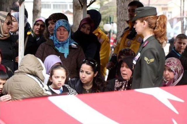 Şehit Annesi: Hakkımı Sana Helal Ettim Anam (2)