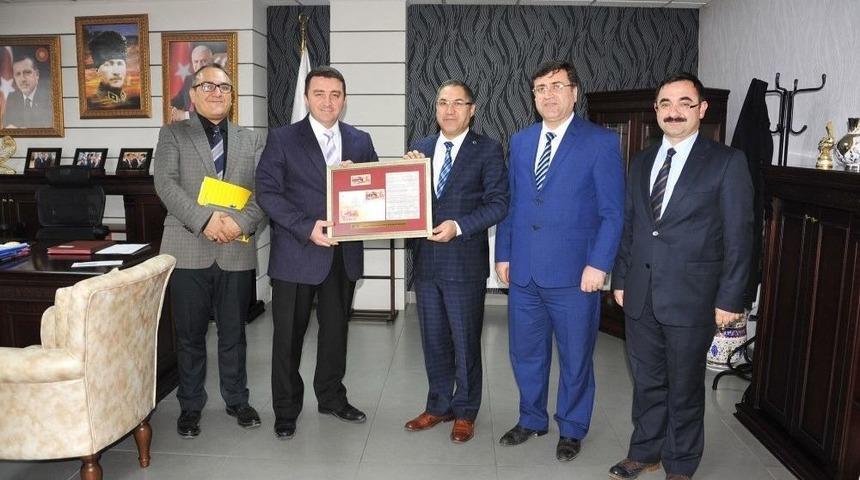 Ptt Başm&uuml;d&uuml;r&uuml; Bozkurt Başkan Bakıcı&rsquo;yı Ziyaret Etti