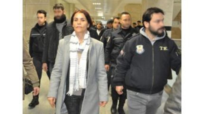 Hdp Siirt Milletvekili Konca Segbis &Uuml;zerinden İfade Verdi