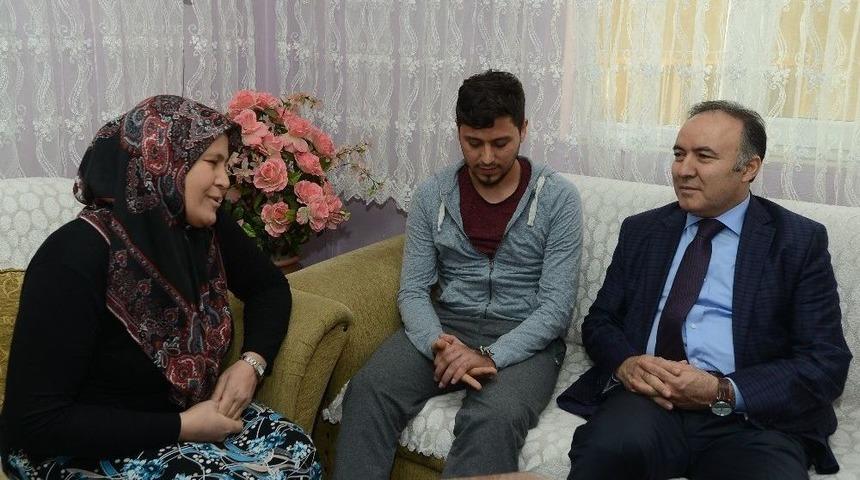 Vali Altıparmak, El Bab Gazisini Ziyaret Etti