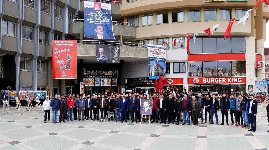 Fırat Yılmaz &Ccedil;akıroğlu Fotoğraflarıyla Anıldı