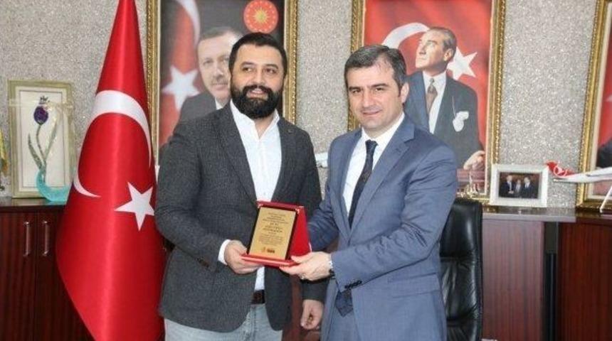 Ak&ccedil;akoca Belediyesine &Ouml;d&uuml;l Verildi