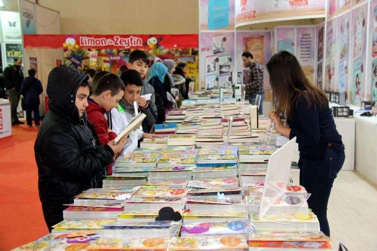 &ldquo;3. Karadeniz Kitap Fuarı&rdquo; A&ccedil;ıldı