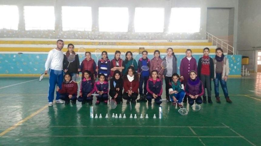 Tatvan&rsquo;da Badminton Kursu