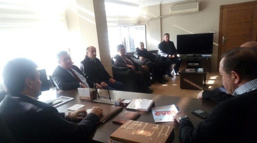 Muhtarlar; Ak Parti İl Başkanı Zeki Tosun&rsquo;u Ziyaret Etti