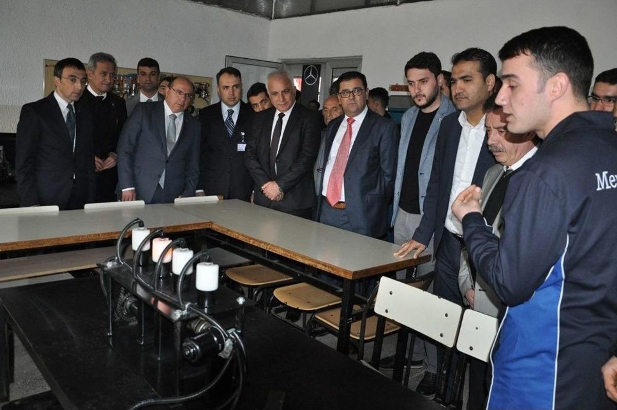 Milas Mesleki Ve Teknik Anadolu Lisesi&rsquo;ne Teknolojik Destek