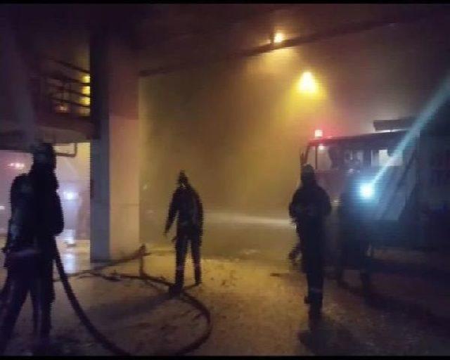 İstanbul Otogarda Yangın