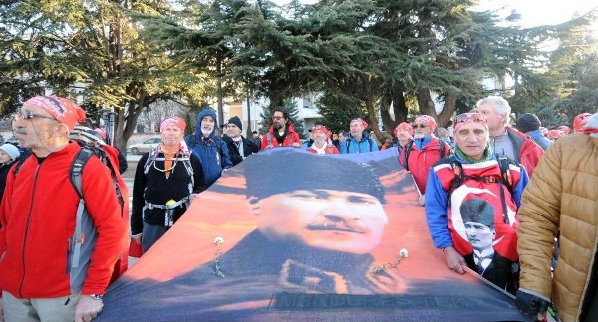 Atat&uuml;rk Ve İstiklal Yolu Y&uuml;r&uuml;y&uuml;ş&uuml; Tamamlandı