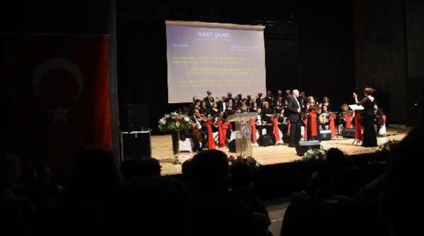 İzmir Adliyesi Şehitleri Anısına Konser