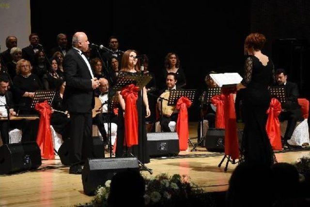 İzmir Adliyesi Şehitleri Anısına Konser