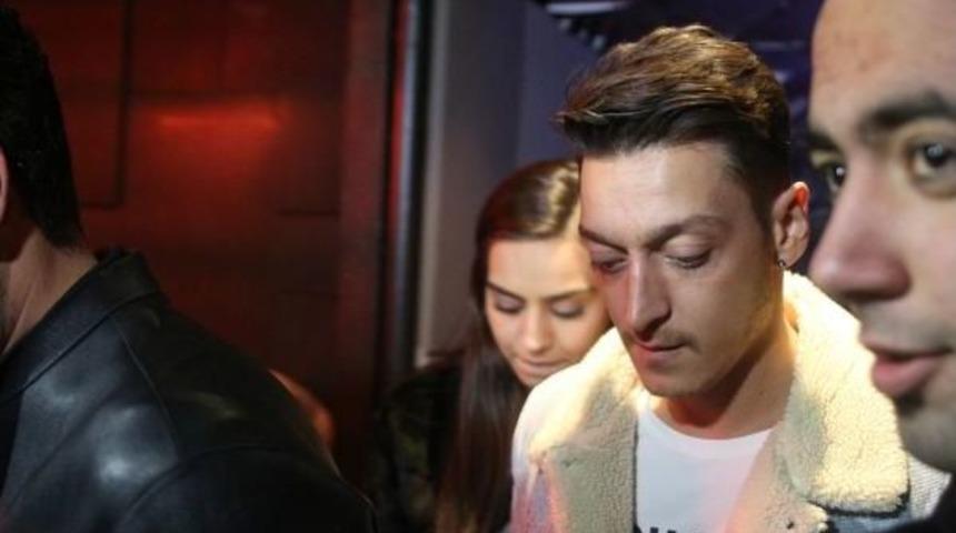 Mesut &Ouml;zil İstanbul'da