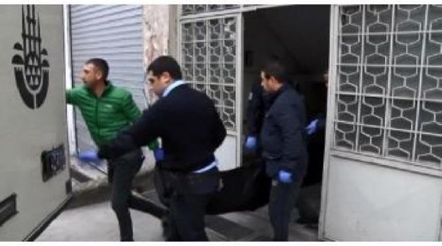 Kolunu Makineye Kaptıran Suriyeli Iş&ccedil;i Hayatını Kaybetti