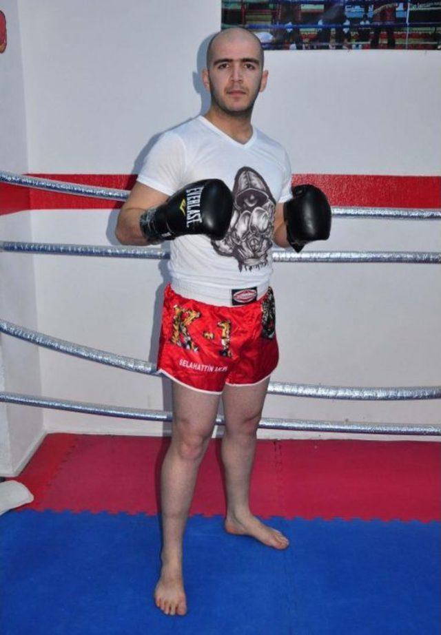 Fabrika Iş&ccedil;isi Milli Sporcu, Destek Bekliyor 2