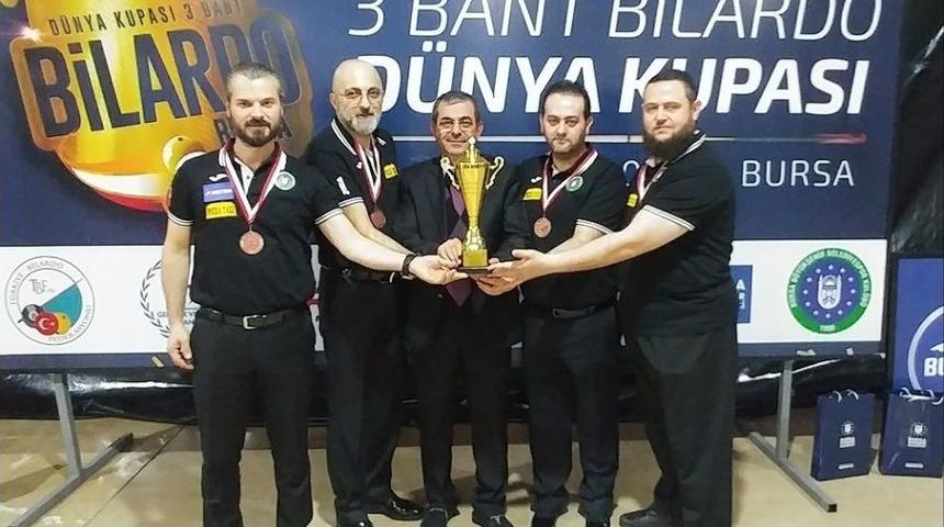 B&uuml;y&uuml;kşehir Bilardoda T&uuml;rkiye &Uuml;&ccedil;&uuml;nc&uuml;s&uuml;