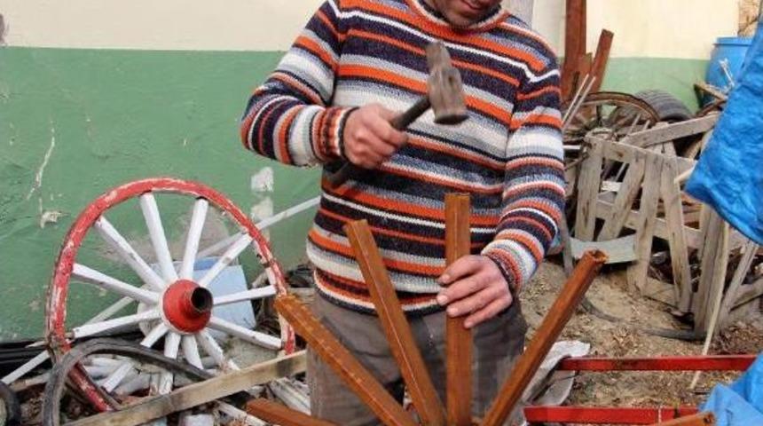 Yalva&ccedil;'ta Fayton &Uuml;retip Yurt Dışına Satıyor