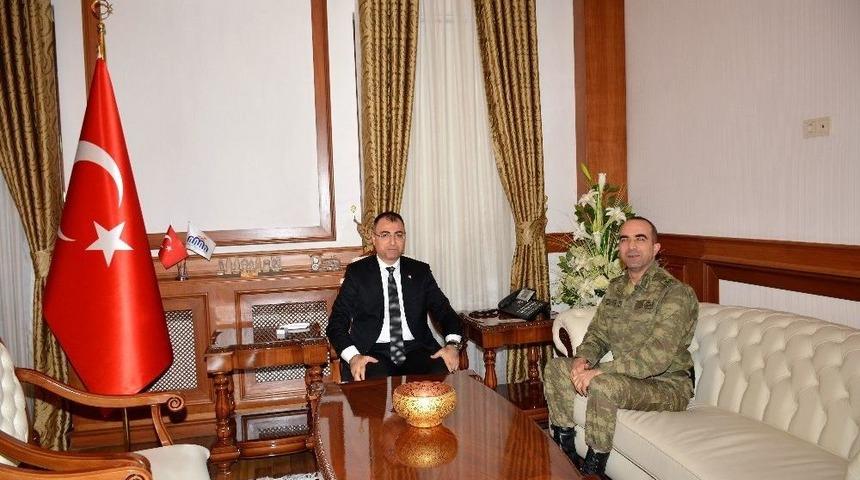 Tuğgeneral Sayat Vali Toprak&rsquo;ı Ziyaret Etti