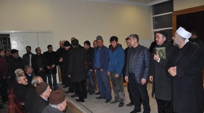 Tatvan&rsquo;da Husumetli İki Aile Barıştırıldı