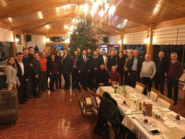 Sivas&rsquo;a İha B&ouml;lge M&uuml;d&uuml;r&uuml; Olarak Atanan G&ouml;kt&uuml;rk Fırat&rsquo;a Rize Basınından Veda Yemeği 2