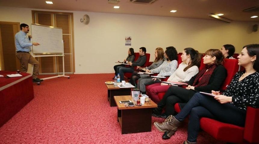 Avrupa G&ouml;n&uuml;ll&uuml; El&ccedil;isi Yenimahalle