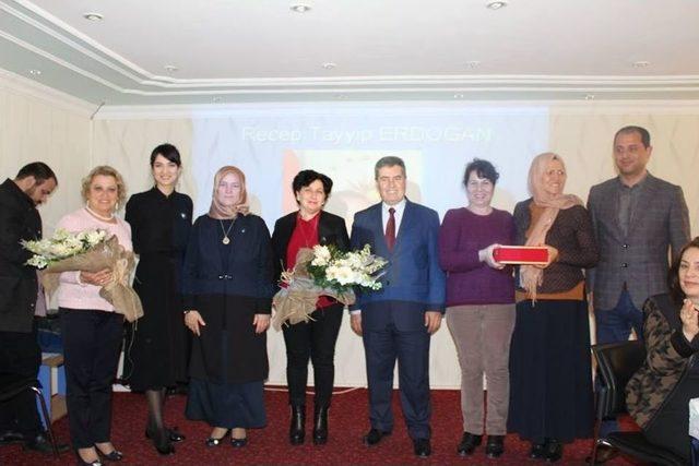 Ak Kadınlar Buharkent’te Buluştu